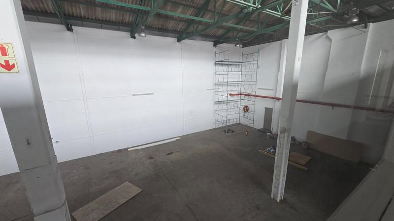 To Let commercial Property for Rent in Maitland Western Cape